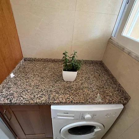 Near Airport Апартаменти *